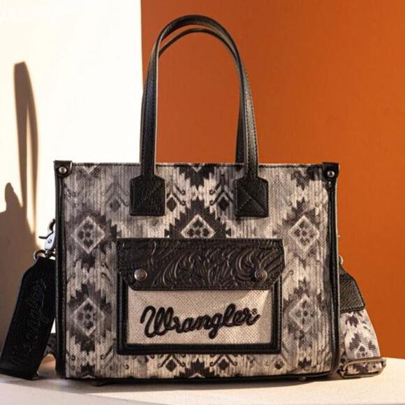 NWT Wrangler Southwestern Pattern Concealed Carry Tote Crossbody Bag - Black - Picture 1 of 7